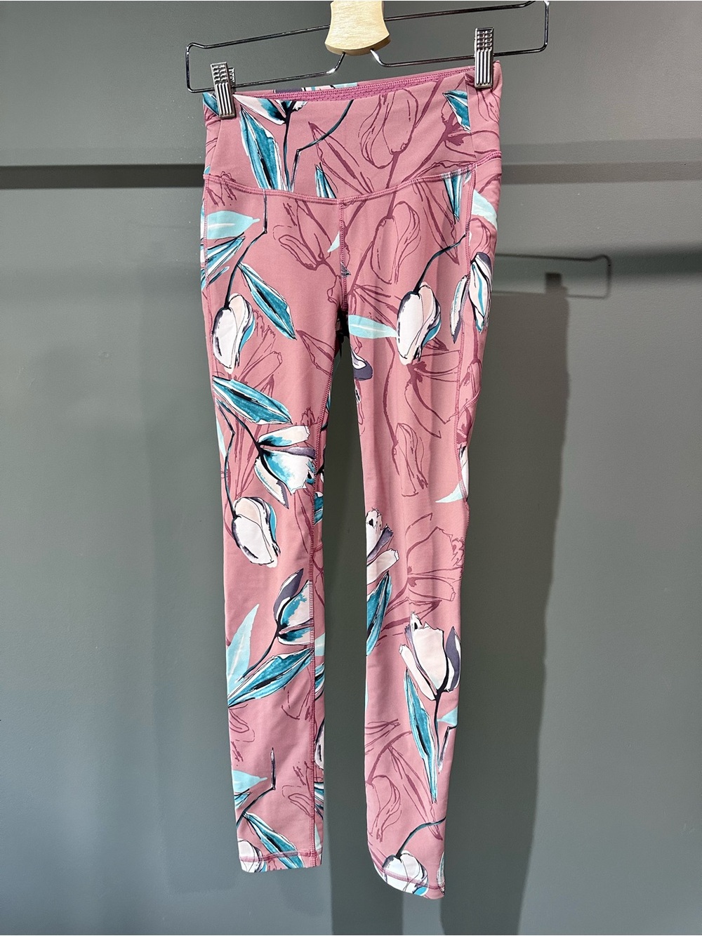 Women's High-Waist Pink Floral Leggings